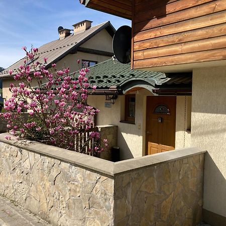 Apartamenty-Studio Noclegi Wczasy Wakacje Ferie - Pobyty Rodzinne Rabka-Zdrój Exterior foto